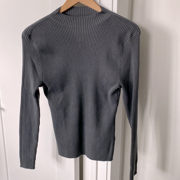 Ribbed Mock-turtleneck Knit Top - Picture 1 of 3